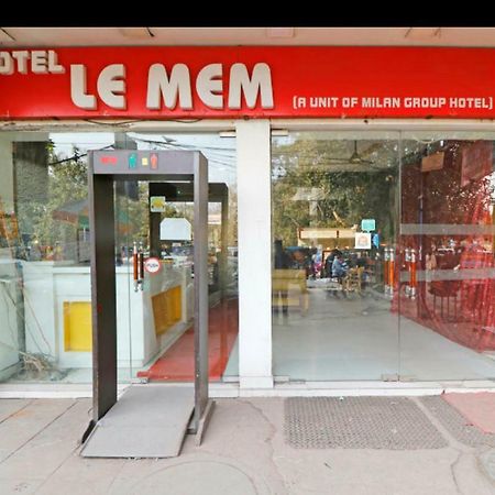 Hotel Le Mem デリー エクステリア 写真